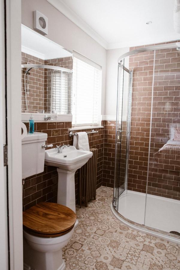 Kilmore Guesthouse 킬케니 외부 사진